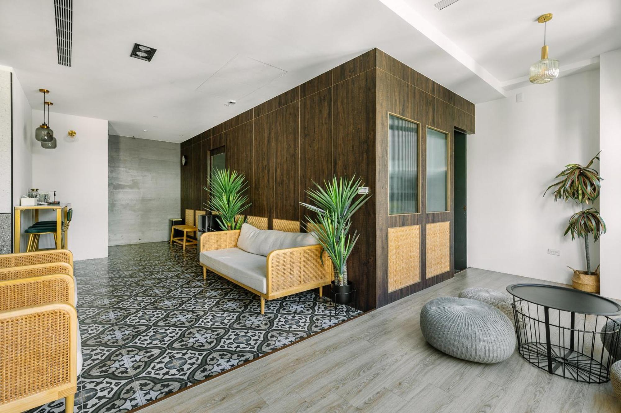 Hotel Nan Nan à Kaohsiung Extérieur photo