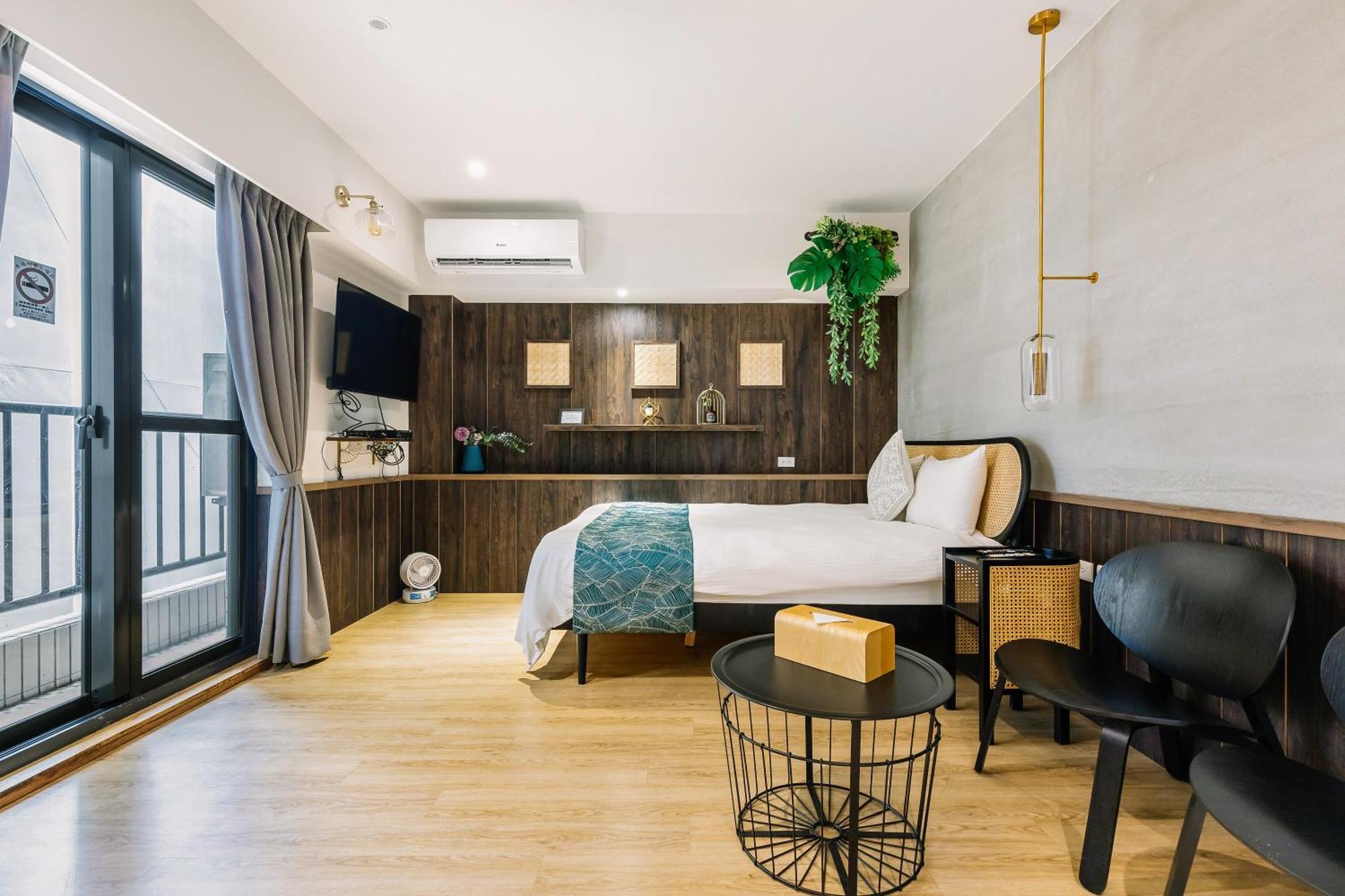 Hotel Nan Nan à Kaohsiung Extérieur photo